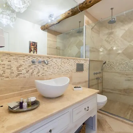 Luce Design - Special Class Alacati