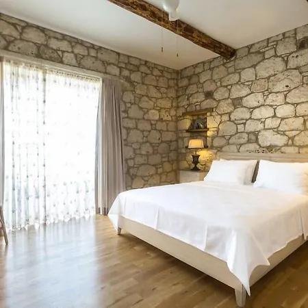 Luce Design - Special Class Hotel
