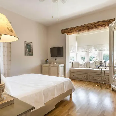 Luce Design - Special Class Hotel